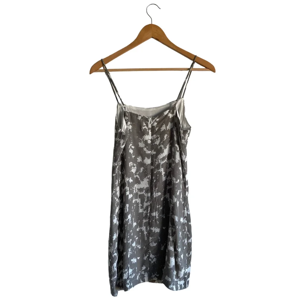 Fabrik Gray and White Print Dress - Picture 2 of 5
